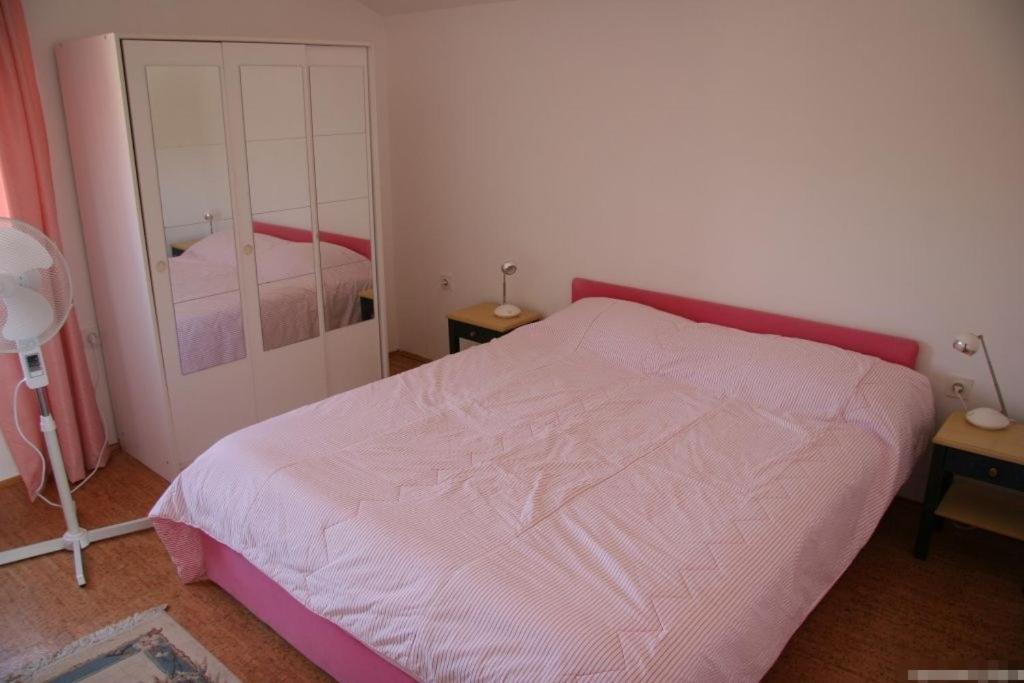 Apartment In Kukljica With Sea View, Terrace, Air Conditioning, Wi-Fi Luaran gambar
